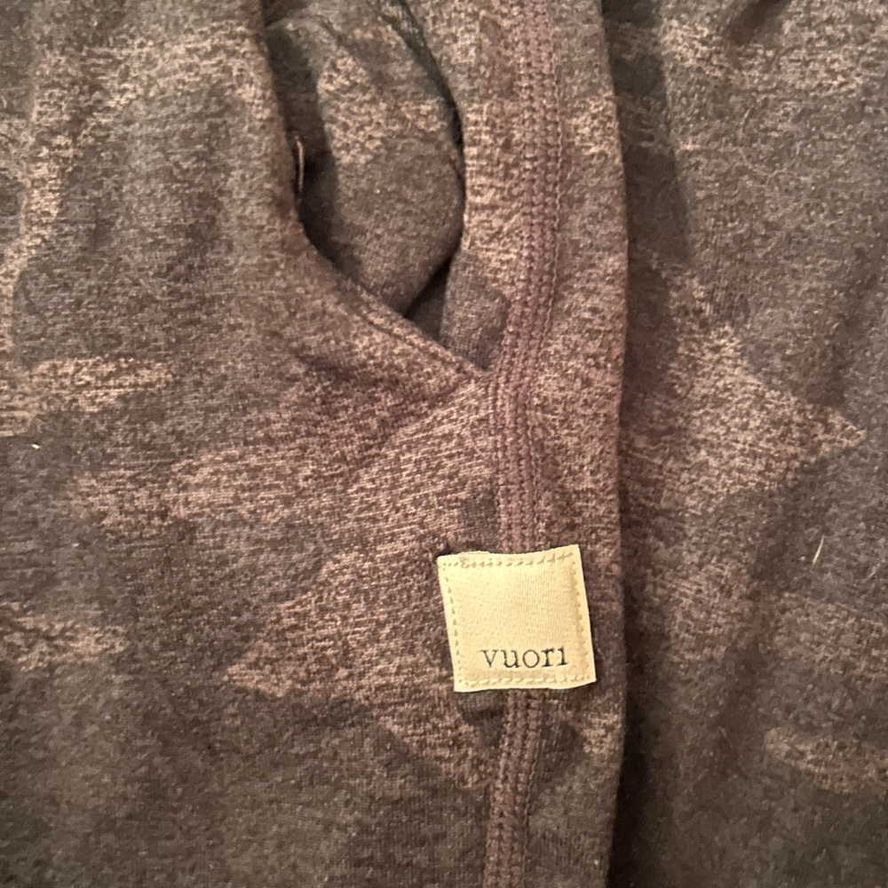 Vuori Camouflage performance jogger